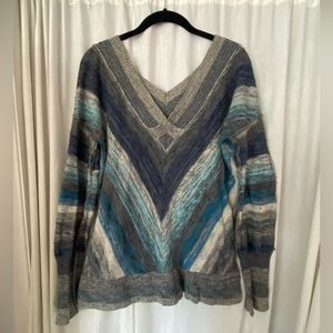 Free People Blue & Gray V neck Sweater Size Woman’s Small